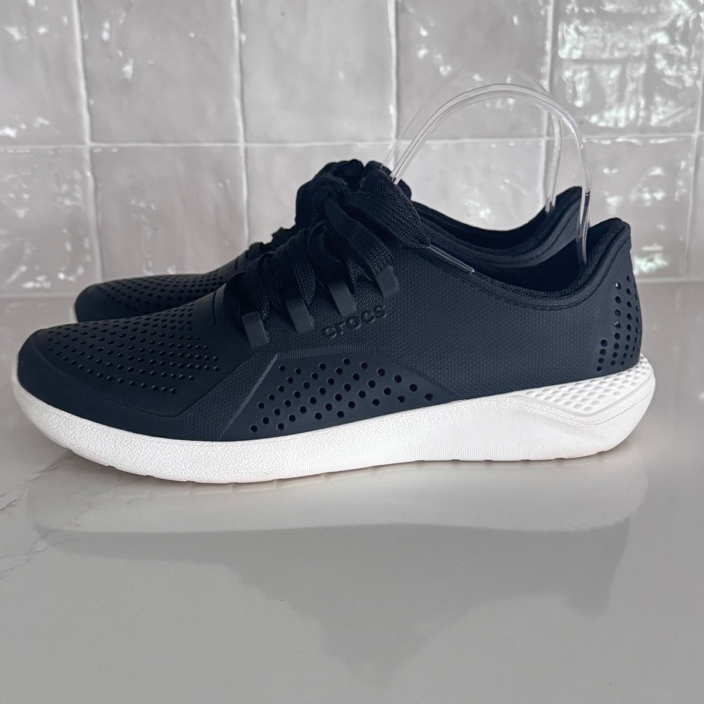 Crocs LiteRide Pacer Sneaker Womens 9 Black White Comfort Lace Up Lightweight - Picture 6 of 9